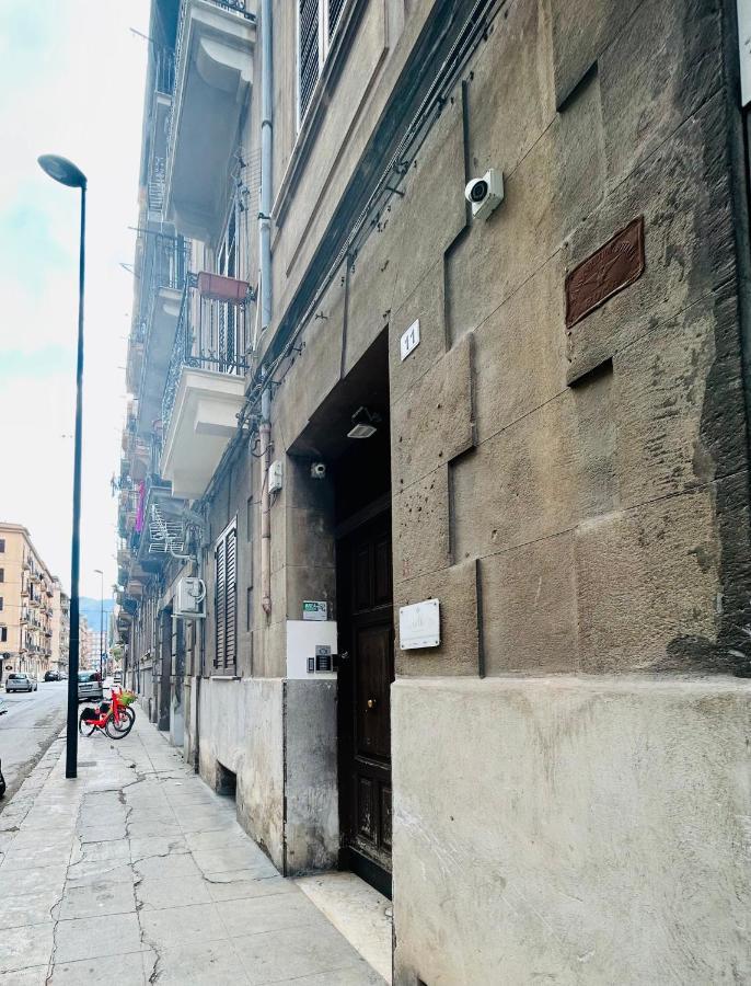 Casa Chicotta Apartment Palermo Luaran gambar